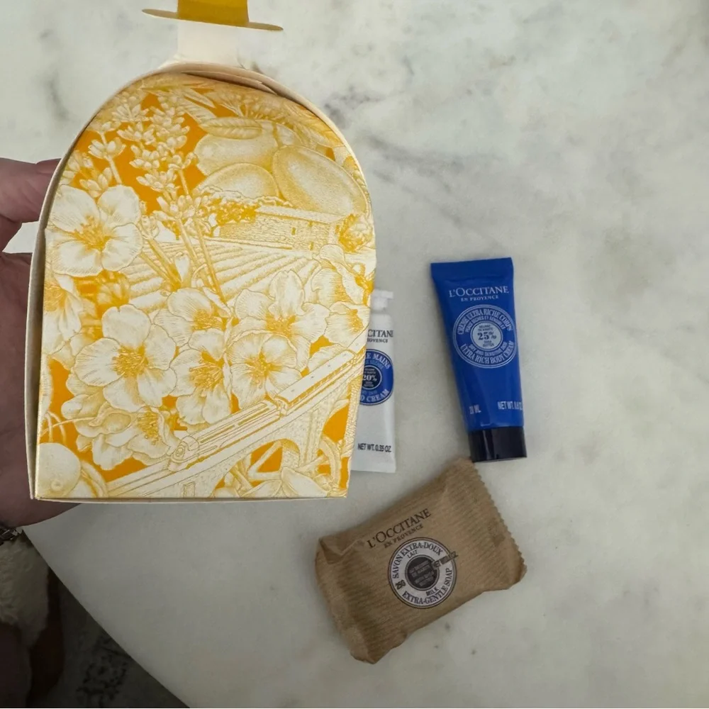 🆕 L’Occcitane Essential Shea Trio gift set